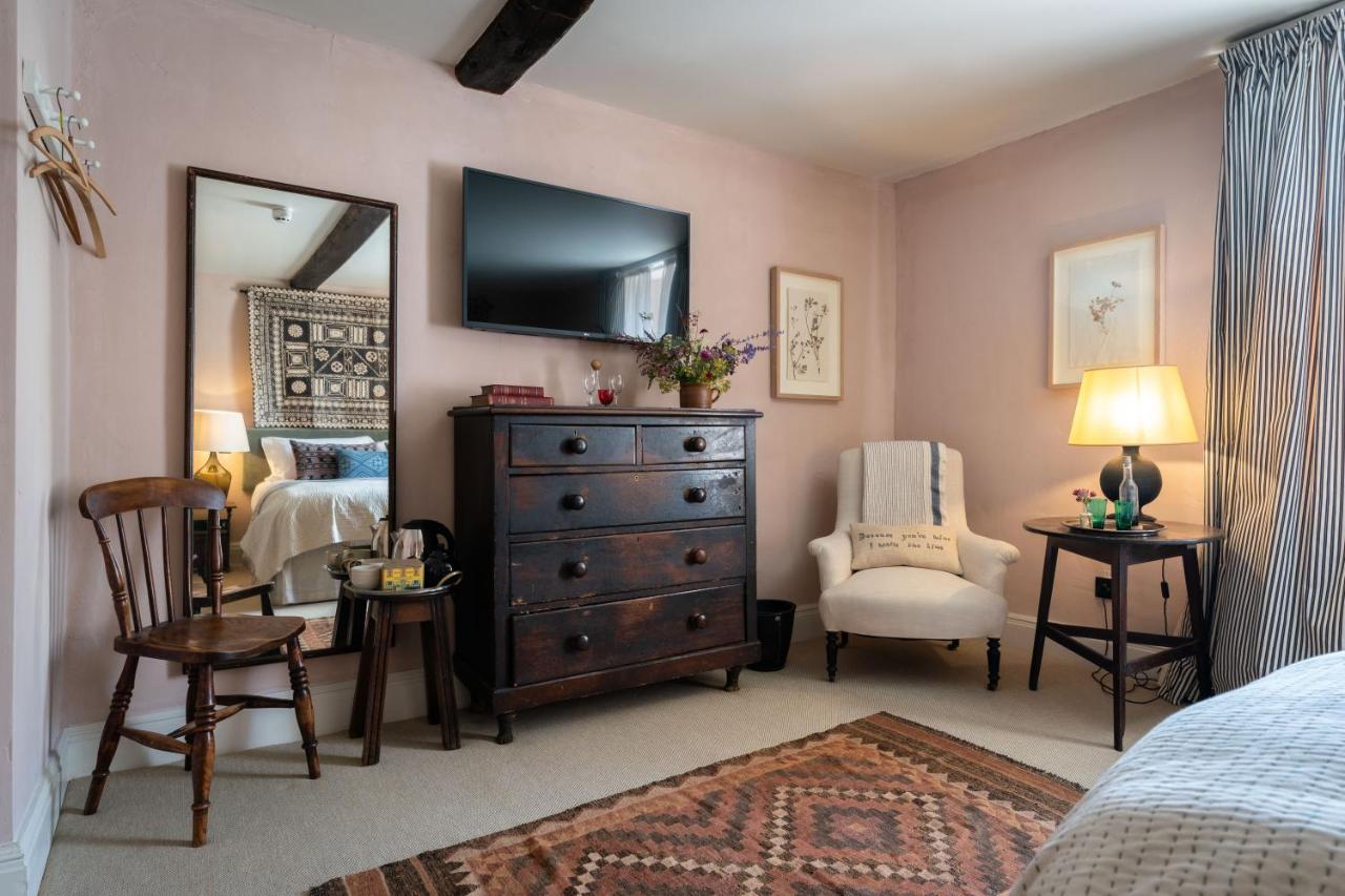Hotel Royal Oak Ramsden Esterno foto