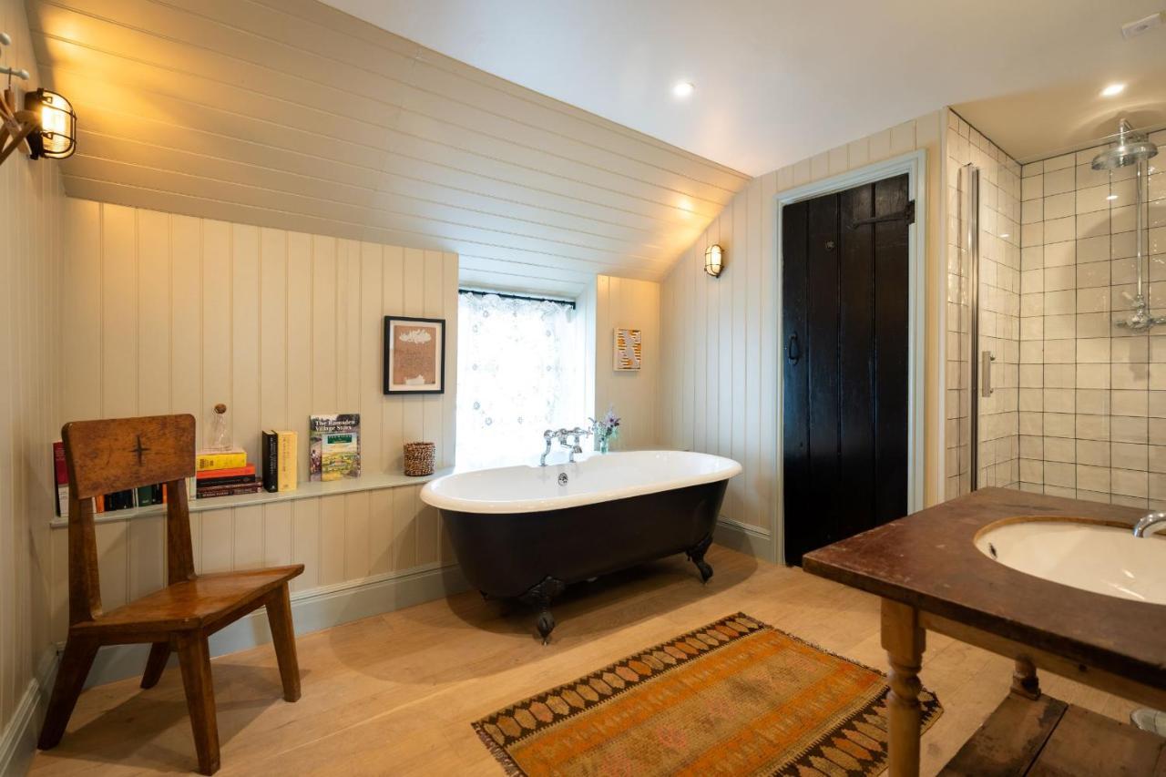 Hotel Royal Oak Ramsden Esterno foto