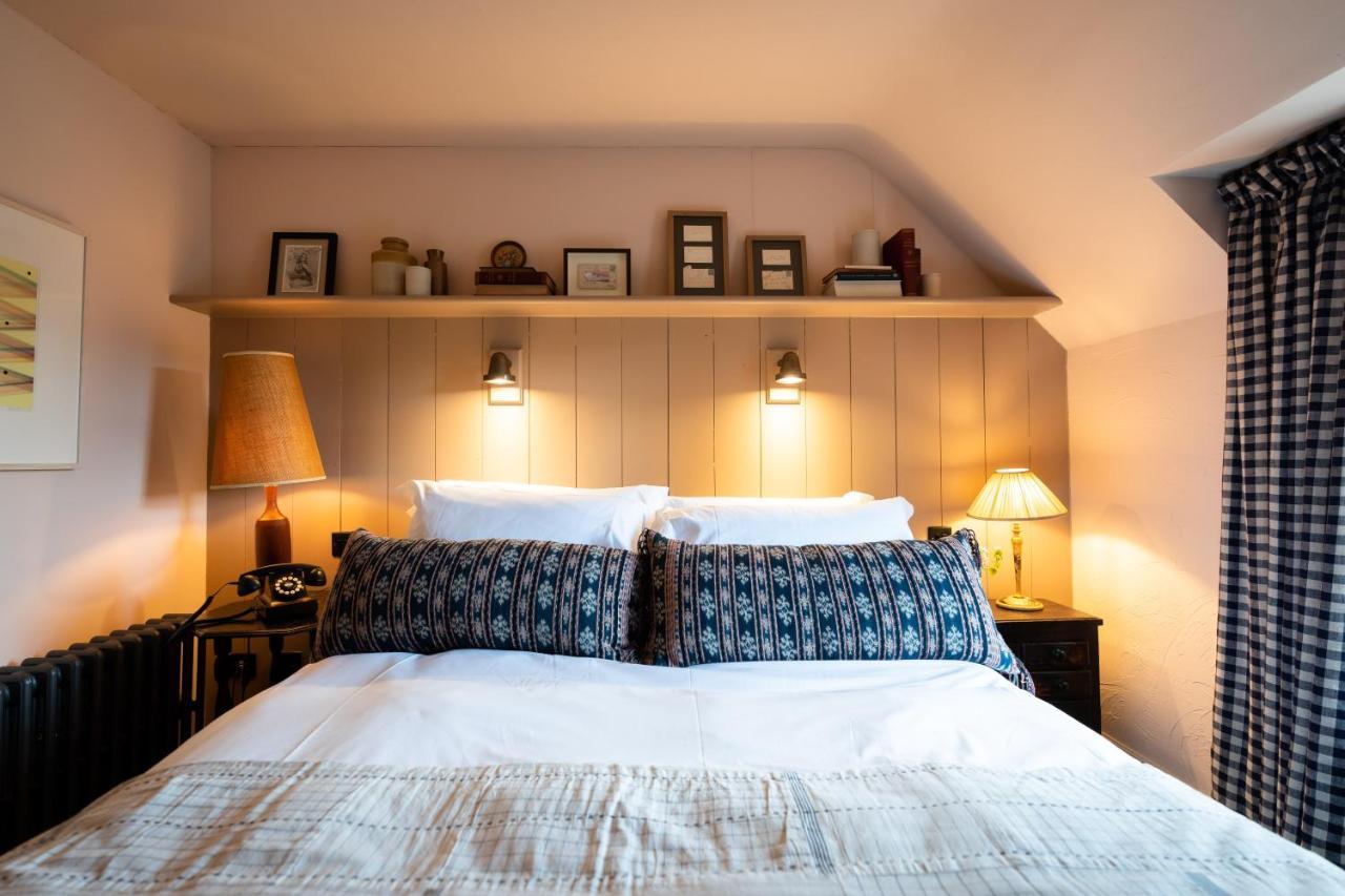 Hotel Royal Oak Ramsden Esterno foto