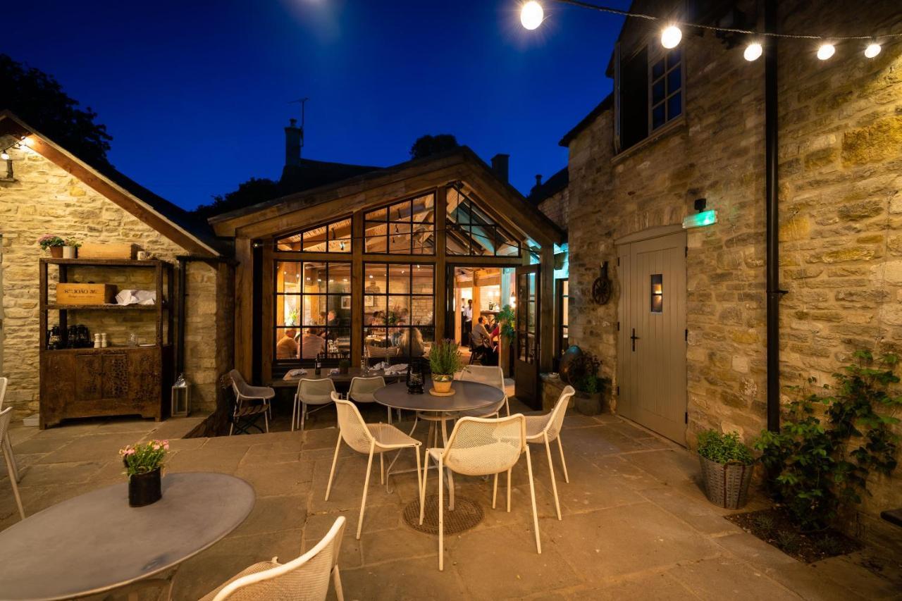 Hotel Royal Oak Ramsden Esterno foto